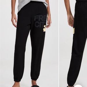 Free city sweatpants